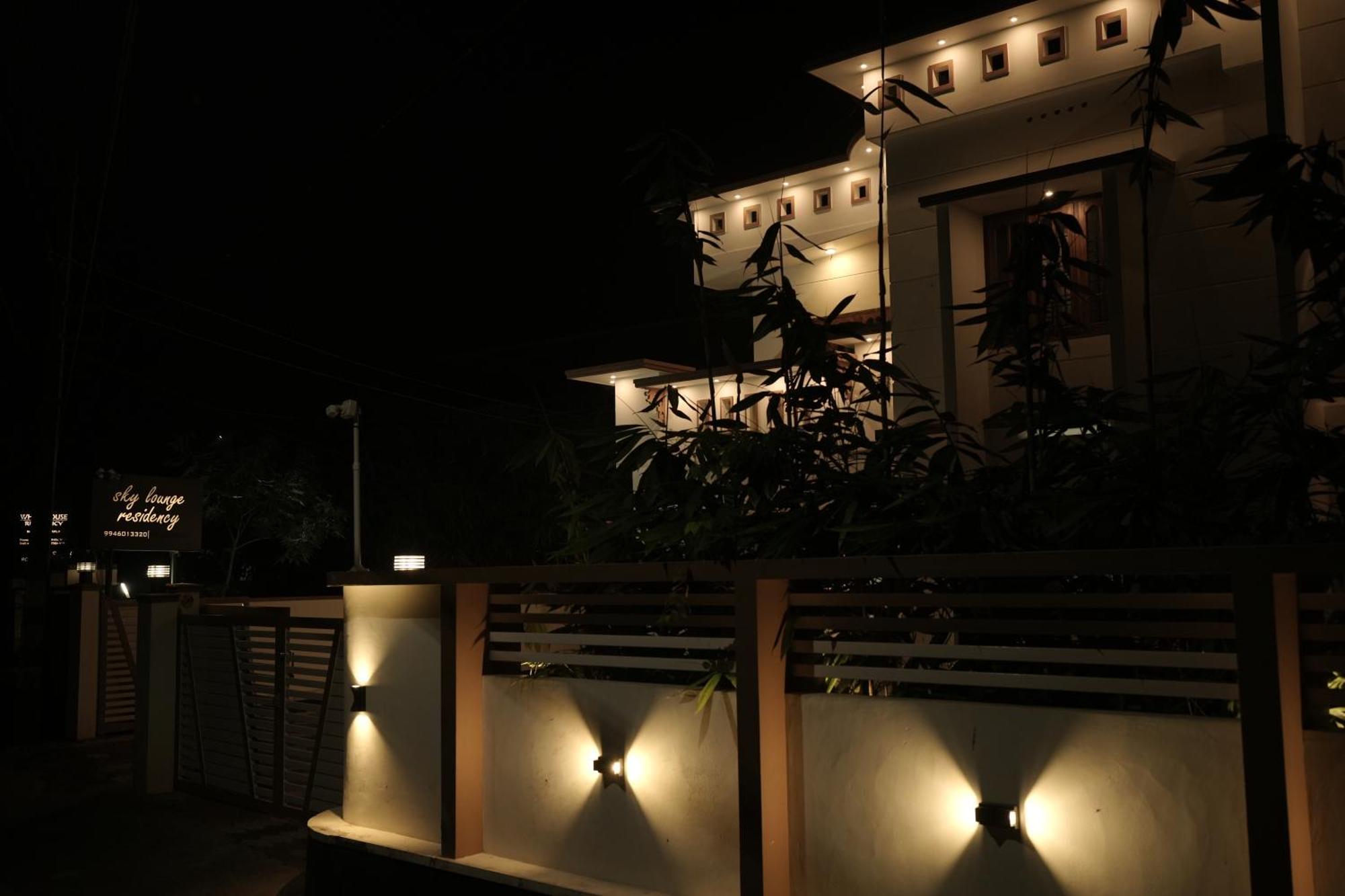 Skylounge Residency Apartment Thiruvananthapuram Exterior photo